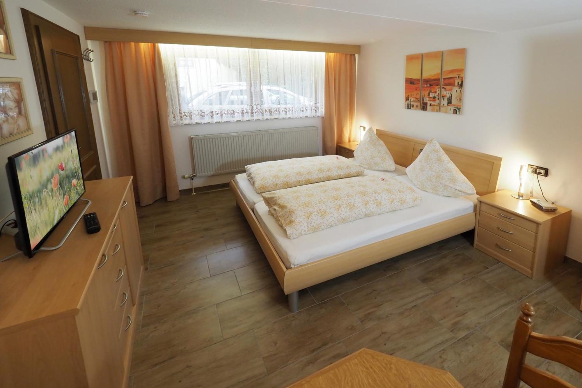 Haus Tobias Apartment Bad Füssing Стая снимка
